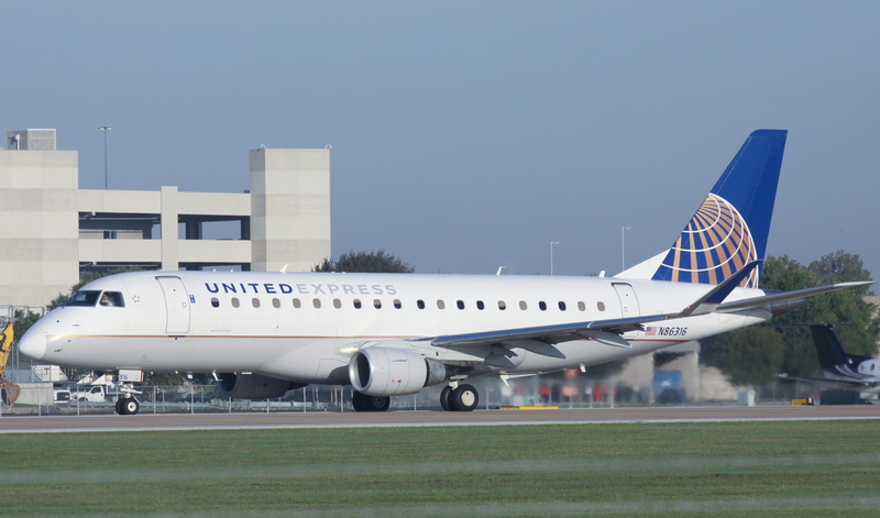 United ERJ 170